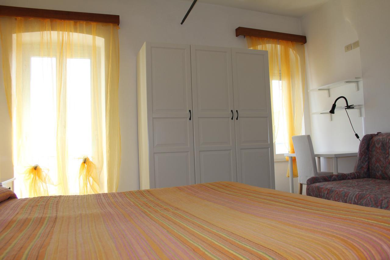 Hotel Ca' Ligure Pietra Ligure Δωμάτιο φωτογραφία